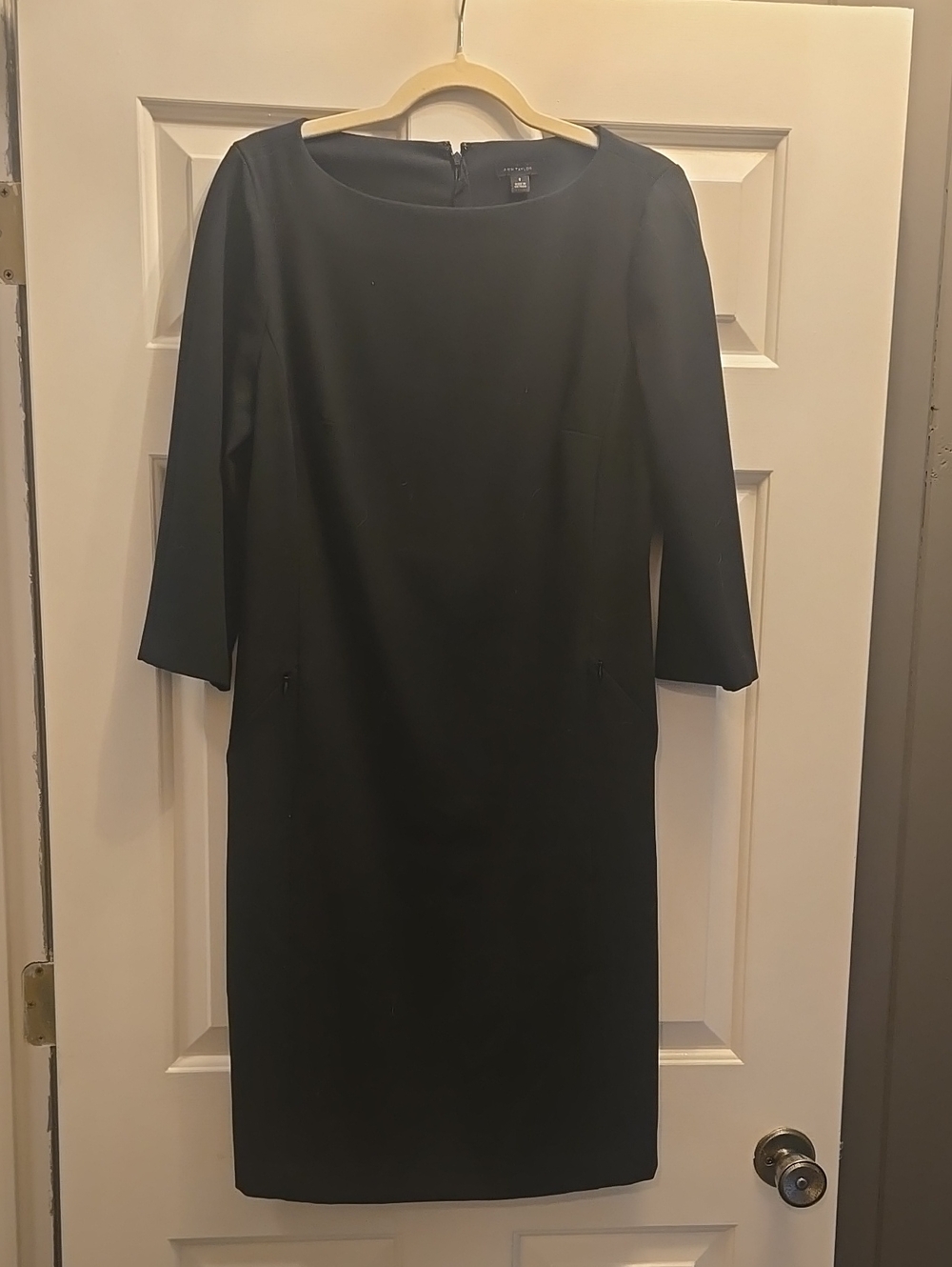 Ann Taylor Classic Black Sheath Dress - Women's Elegant Work Dress, Size 8